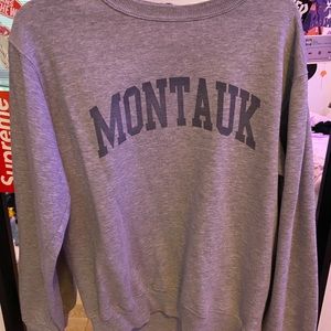 Grey Montauk crew neck